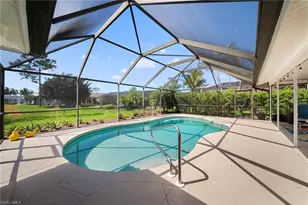 28581 Winthrop Cir, Bonita Springs, FL 34134 - Photo 4