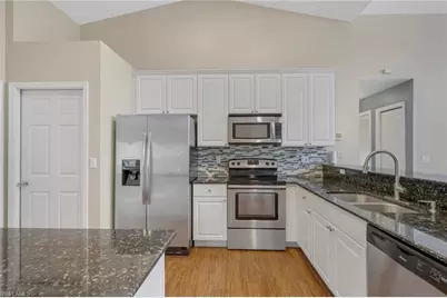 13643 Cherry Tree Ct, Fort Myers, FL 33912 - Photo 10