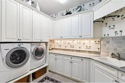 6991 Greentree Dr, Naples, FL 34108 - Photo 38