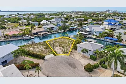 18 Avenida Carita, Fort Myers Beach, FL 33931 - Photo 10