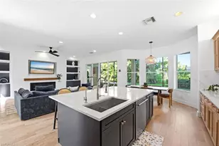 2292 Guadelupe Dr, Naples, FL 34119 - Photo 14