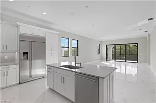 16374 Viansa Wy, Naples, FL 34110 - Photo 1