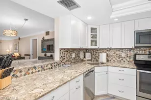 4300 Belair Ln, Naples, FL 34103 - Photo 4