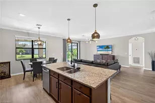 9452 Foxglove Ln, Naples, FL 34120 - Photo 10