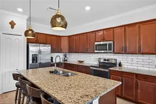 9452 Foxglove Ln, Naples, FL 34120 - Photo 8