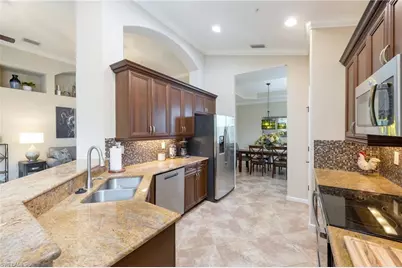 6657 Alden Woods Cir #201, Naples, FL 34113 - Photo 8