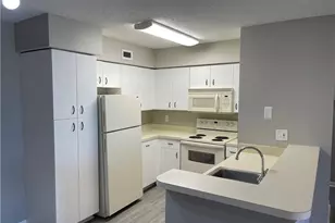 13555 Eagle Ridge Dr, Fort Myers, FL 33912 - Photo 4
