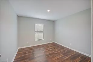150 Blackstone Dr, Fort Myers, FL 33913 - Photo 12