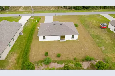 150 Blackstone Dr, Fort Myers, FL 33913 - Photo 18