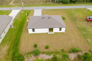 150 Blackstone Dr, Fort Myers, FL 33913 - Photo 18