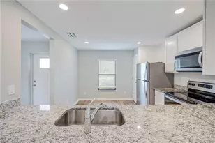 150 Blackstone Dr, Fort Myers, FL 33913 - Photo 6