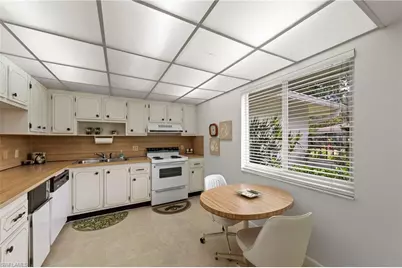 50 Glades Blvd #2, Naples, FL 34112 - Photo 14