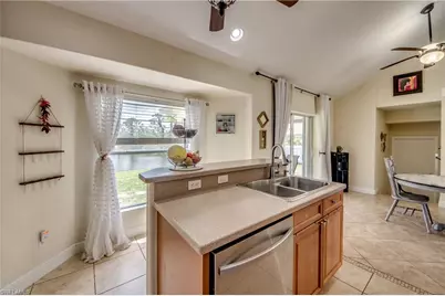 2012 NE 33rd Ln, Cape Coral, FL 33909 - Photo 20