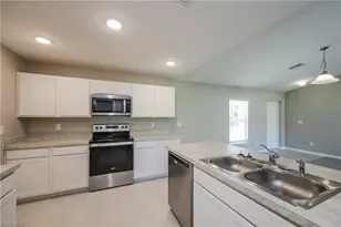 3304 49th St W, Lehigh Acres, FL 33971 - Photo 8