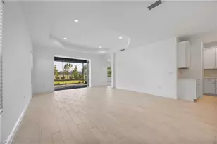 4580 Skysail Dr, Naples, FL 34120 - Photo 10