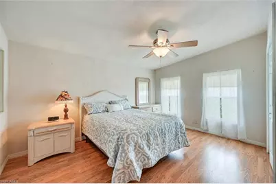 148 Seven Seas Way, Naples, FL 34104 - Photo 6