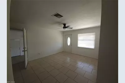 3378 Apache St, Fort Myers, FL 33916 - Photo 4