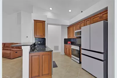 1330 11th St SW, Naples, FL 34117 - Photo 10
