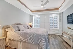 410 Bayfront Pl, Naples, FL 34102 - Photo 14