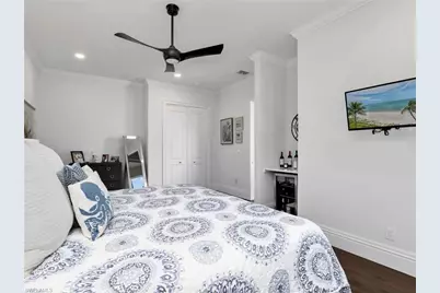 2944 Gardens Blvd, Naples, FL 34105 - Photo 18