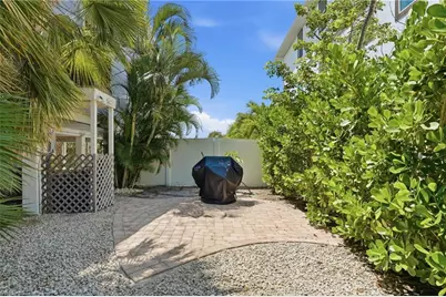 21560 Widgeon Ter, Fort Myers Beach, FL 33931 - Photo 44