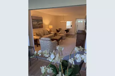 1900 Alamanda Dr #202, Naples, FL 34102 - Photo 14
