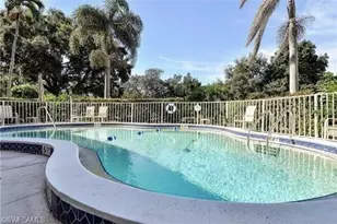 1900 Alamanda Dr, Naples, FL 34102 - Photo 18