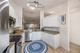 640 Luisa Ln, Naples, FL 34104 - Photo 16