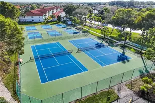 640 Luisa Ln, Naples, FL 34104 - Photo 36