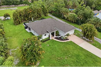 721 Logan Blvd S, Naples, FL 34119 - Photo 44