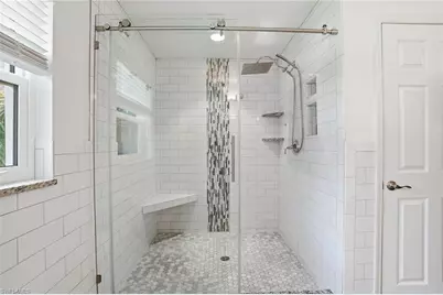 721 Logan Blvd S, Naples, FL 34119 - Photo 18