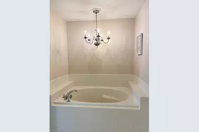 2720 NE 1st Pl, Cape Coral, FL 33909 - Photo 18