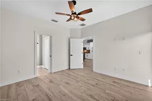 2131 22nd Ave NE, Naples, FL 34120 - Photo 12