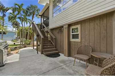 5370 / 5372 Palmetto St, Fort Myers Beach, FL 33931 - Photo 6