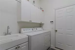 15821 Delaplata Ln, Naples, FL 34110 - Photo 22