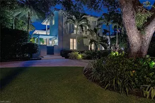 501 2nd Ave N, Naples, FL 34102 - Photo 4
