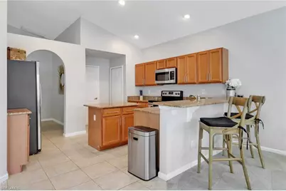 6773 Southern Oak Ct, Naples, FL 34109 - Photo 12