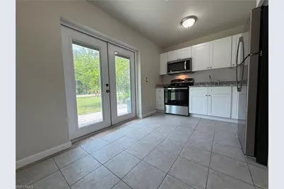 2601 47th Ter SW #B, Naples, FL 34116 - Photo 4