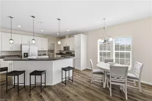 24 Red Poinciana Dr, Fort Myers, FL 33908 - Photo 12