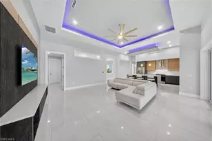 2929 SW 6th Pl, Cape Coral, FL 33914 - Photo 10