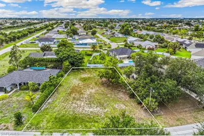 2516 Aviation Pkwy, Cape Coral, FL 33904 - Photo 2