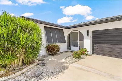 5050 Sorrento Ct, Cape Coral, FL 33904 - Photo 2