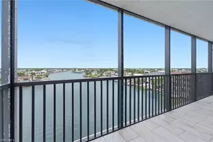 10420 Gulf Shore Dr, Naples, FL 34108 - Photo 32