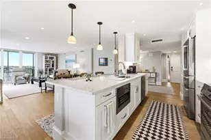 10420 Gulf Shore Dr, Naples, FL 34108 - Photo 16