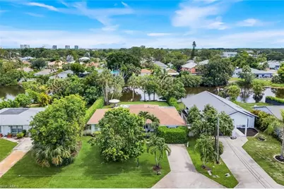 841 107th Ave N, Naples, FL 34108 - Photo 6