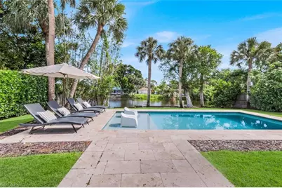841 107th Ave N, Naples, FL 34108 - Photo 2