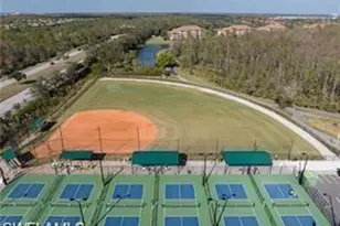 10284 Livorno Dr, Fort Myers, FL 33913 - Photo 28