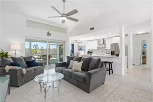 132 Bordeaux Cir, Naples, FL 34112 - Photo 2