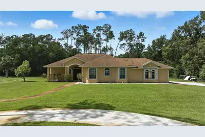 3280 25th Ave SW, Naples, FL 34117 - Photo 4