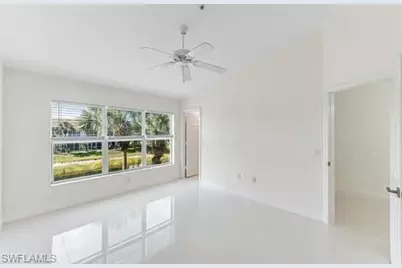 827 Hampton Cir #146, Naples, FL 34105 - Photo 14